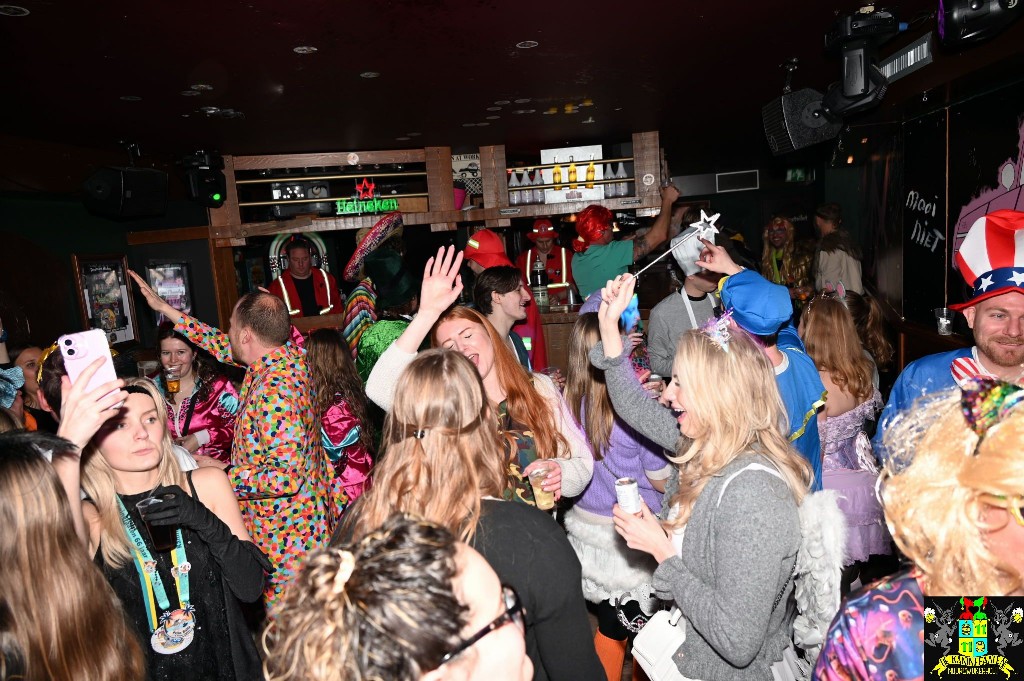 ../Images/Kroegentocht 2026 144.jpg